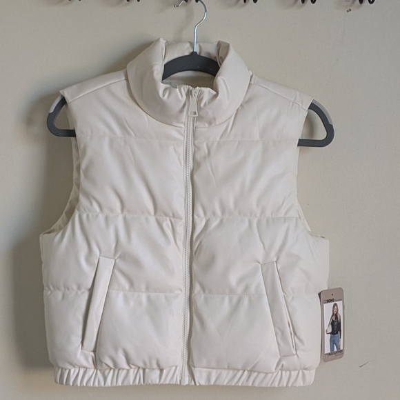 ❄️ Winter Ci Sono white vest! NWT ❄️ - Picture 2 of 3